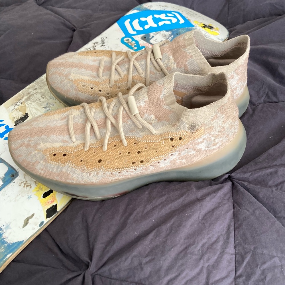 Yeezy 380’s M 12